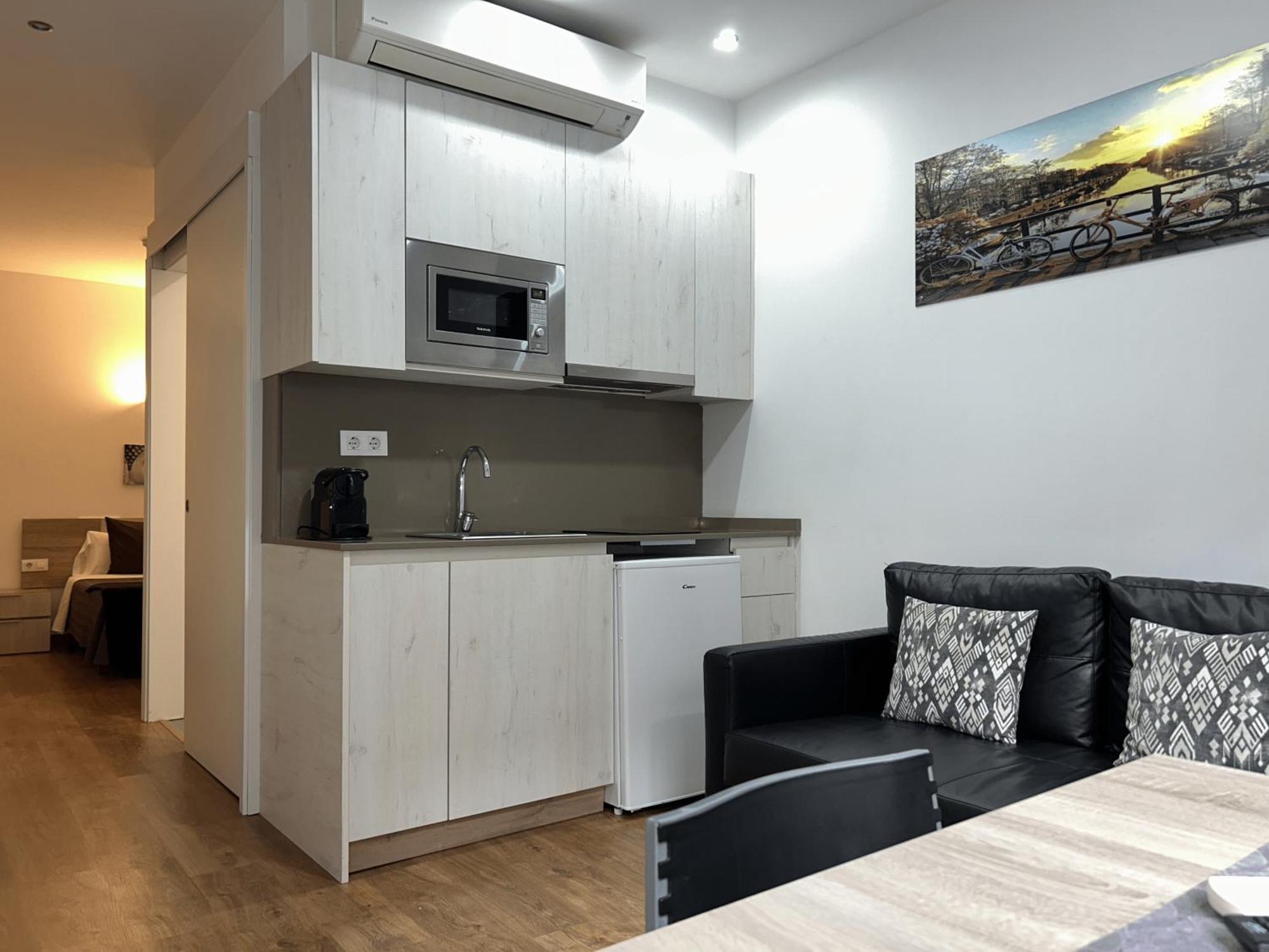 Apartahotel Baldiri Sant Boi de Llobregat Bagian luar foto