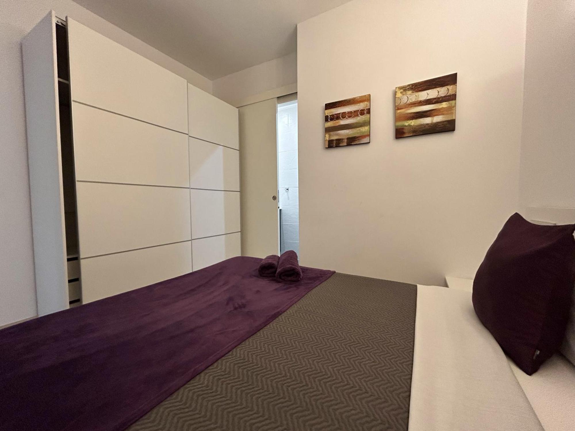 Apartahotel Baldiri Sant Boi de Llobregat Bagian luar foto