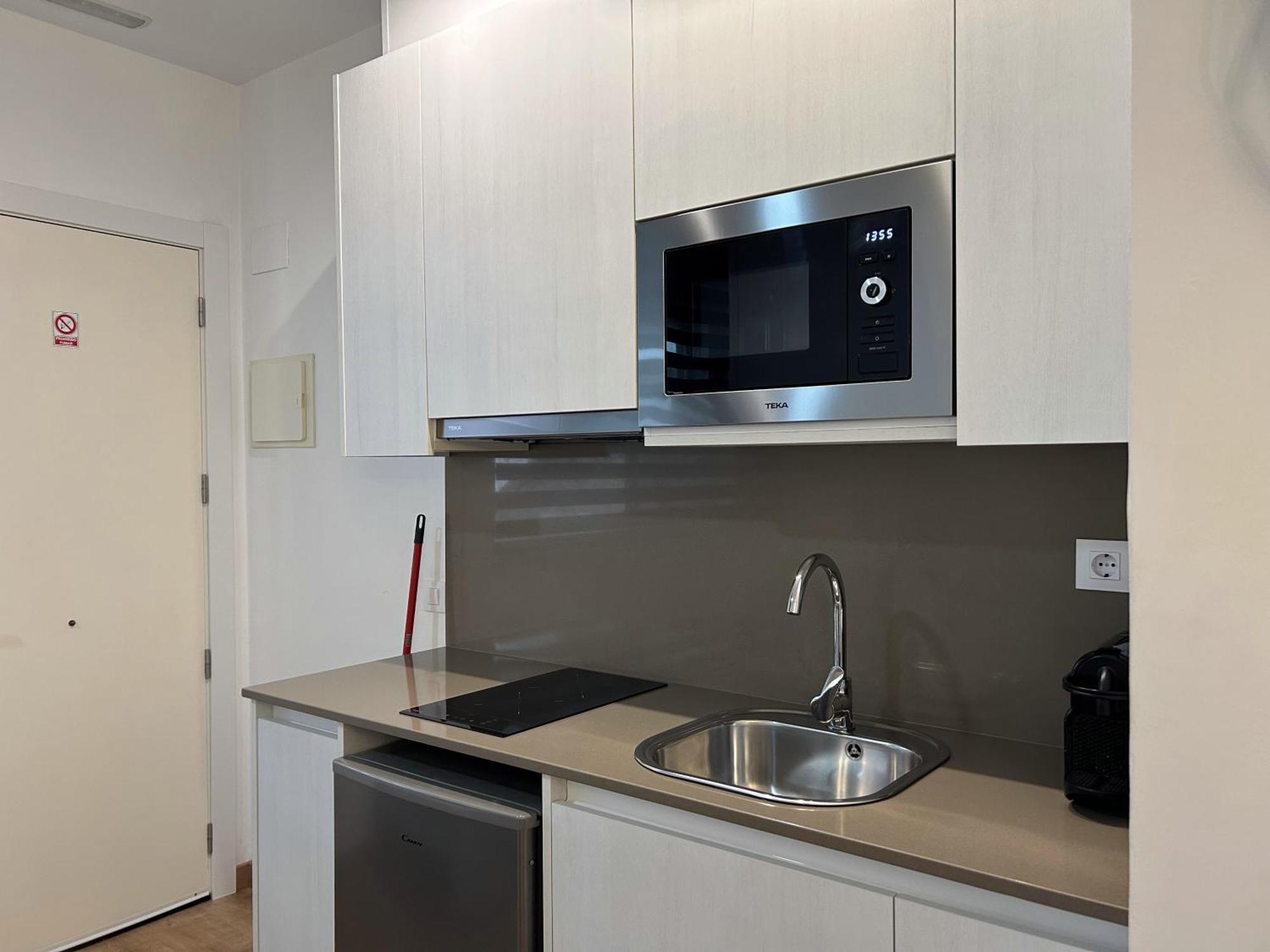 Apartahotel Baldiri Sant Boi de Llobregat Bagian luar foto