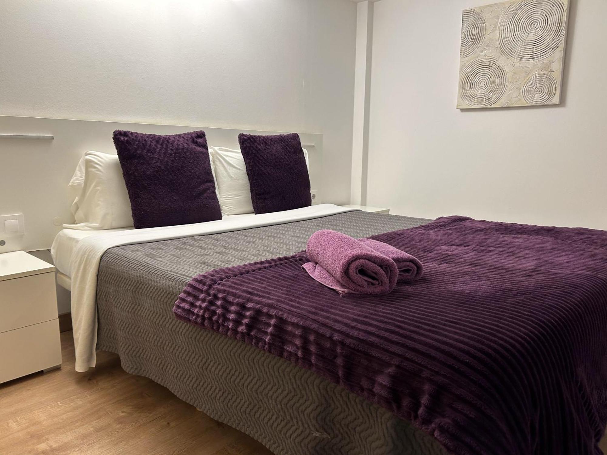 Apartahotel Baldiri Sant Boi de Llobregat Bagian luar foto