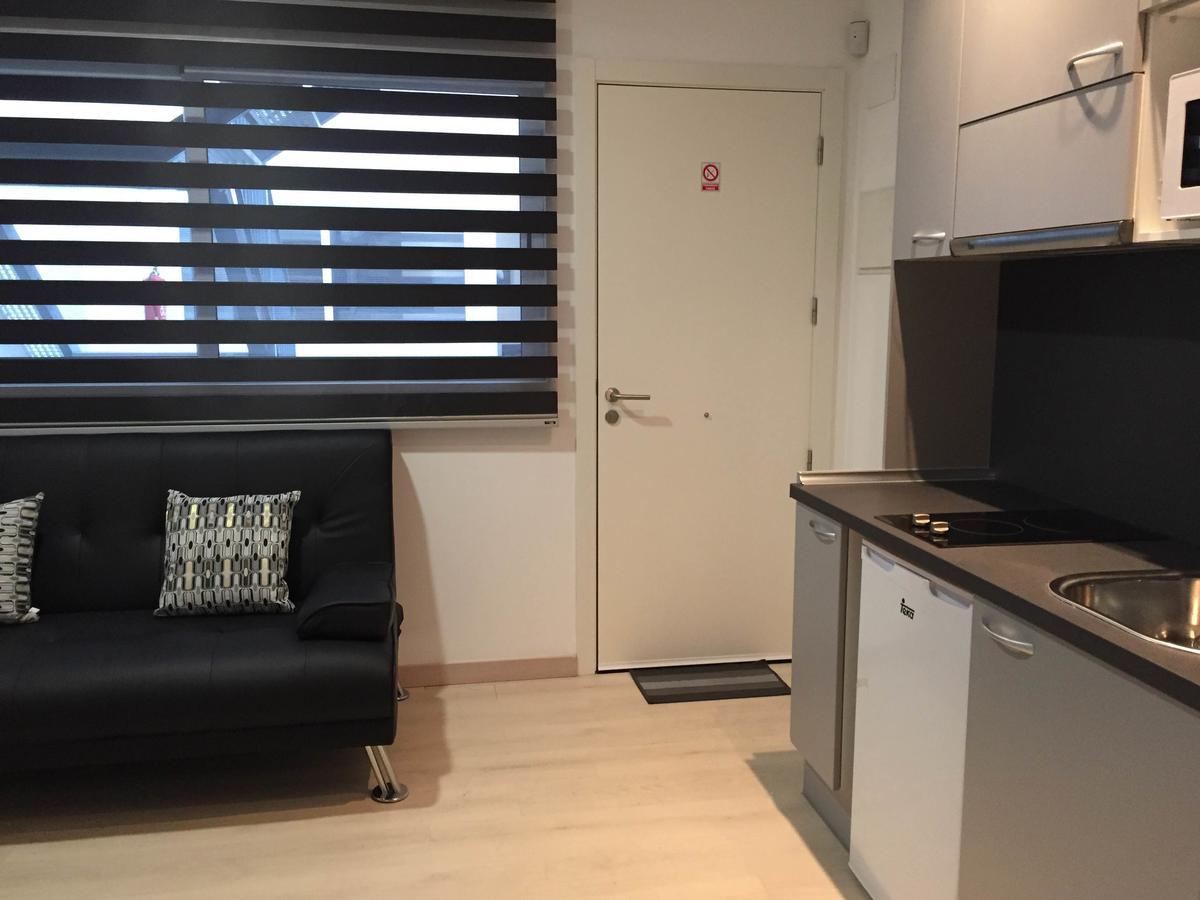 Apartahotel Baldiri Sant Boi de Llobregat Bagian luar foto
